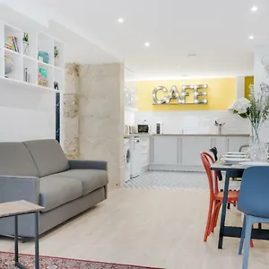 Appartement Loft Design For 8 People In Heart Of